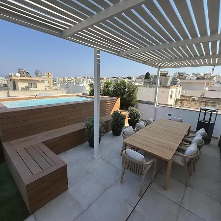 Apartment Sky Penthouse, Private Pool & Lights