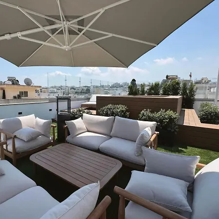 Sky Penthouse, Private Pool & Lights Lägenhet