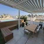 Lejlighed Mil By Homega, Sky Penthouse With Private Pool