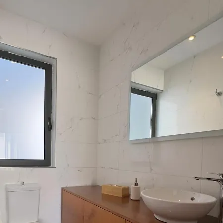 Sky Penthouse, Private Pool & Lights Appartement *