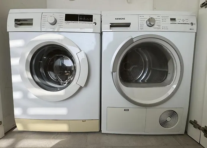 Sky Penthouse, Private Pool & Lights דירה *