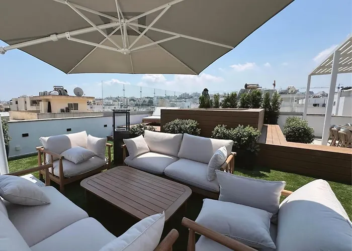 Sky Penthouse, Private Pool & Lights Διαμέρισμα