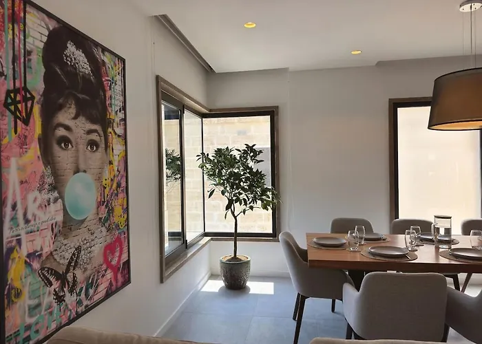 Sky Penthouse, Private Pool & Lights דירה Saint Julian's