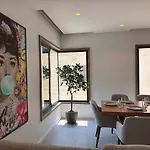 Mil By Homega, Sky Penthouse With Private Pool アパート Saint Julian's