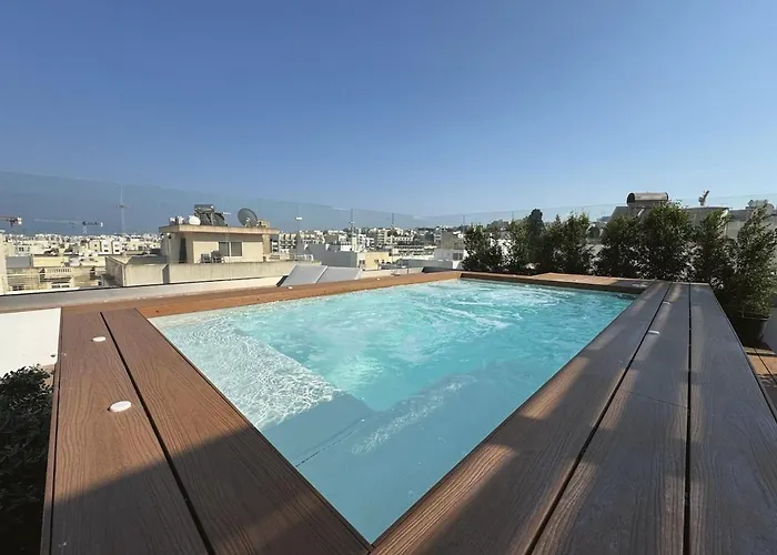 Appartement Sky Penthouse, Private Pool & Lights