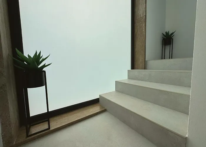 Appartement Sky Penthouse, Private Pool & Lights *